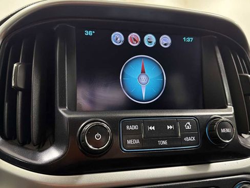 Used 2016 Chevrolet Colorado LT w/ LT Convenience Package image 20