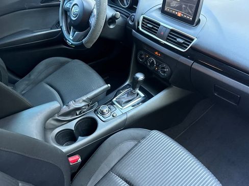 Used 2015 MAZDA MAZDA3 i Touring FWD image 17