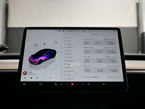 Used 2022 Tesla Model 3 Performance image 24