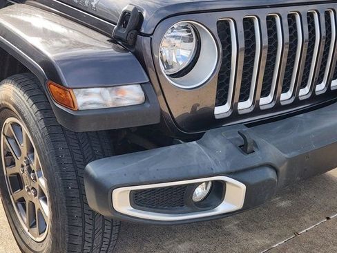 Used 2021 Jeep Gladiator Overland w/ Popular Equipment Package image 7