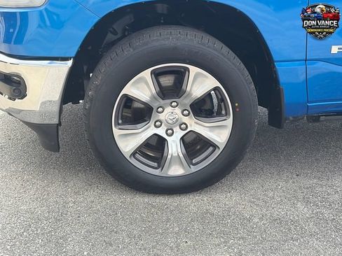 Used 2023 RAM 1500 Laramie AWD/4WD image 27