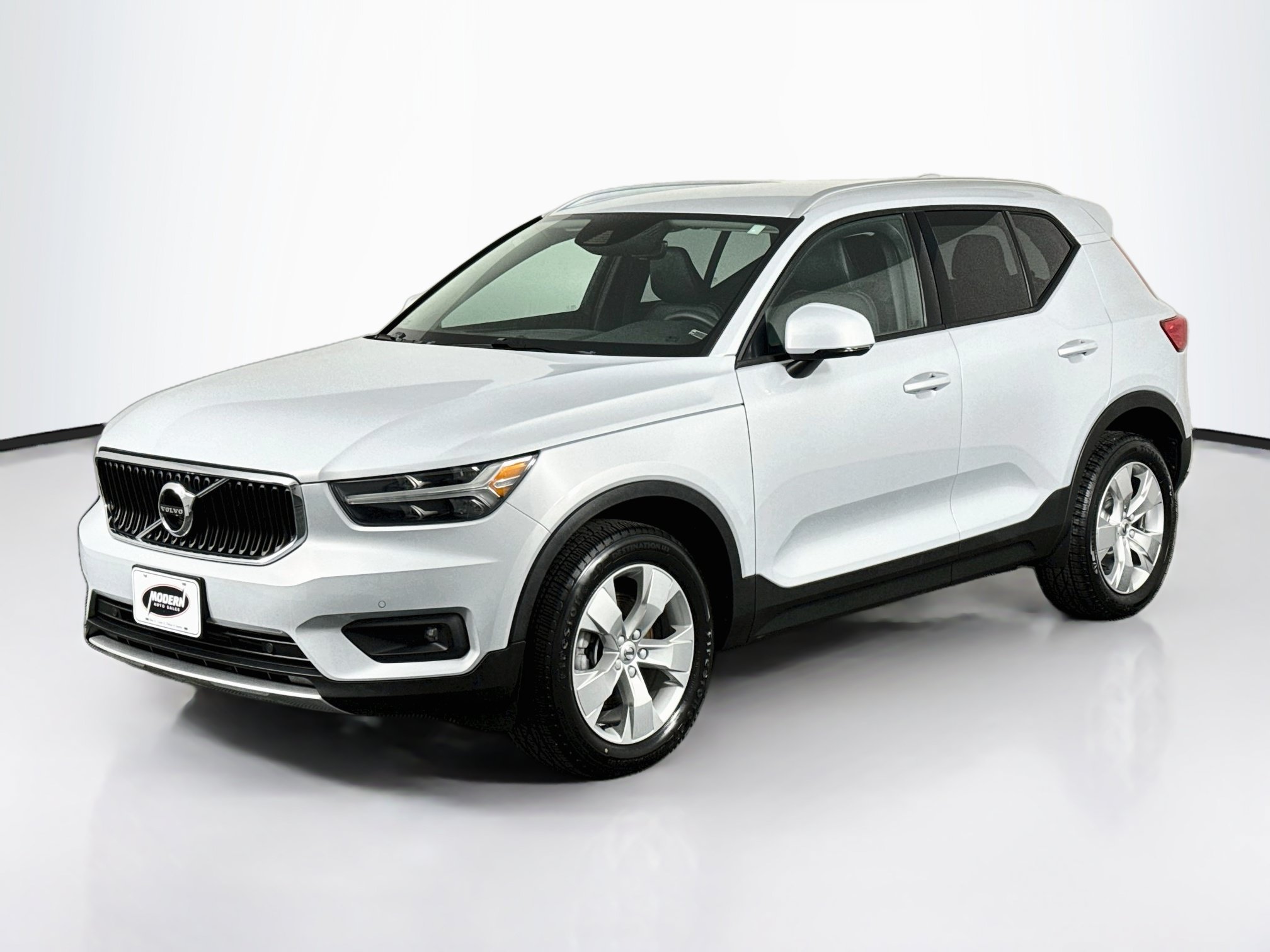 Used 2022 Volvo XC40 T5 Momentum AWD/4WD image 10