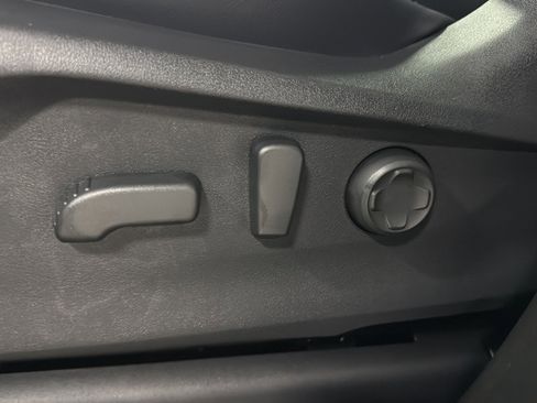 New 2026 Subaru Ascent Bronze Edition image 17