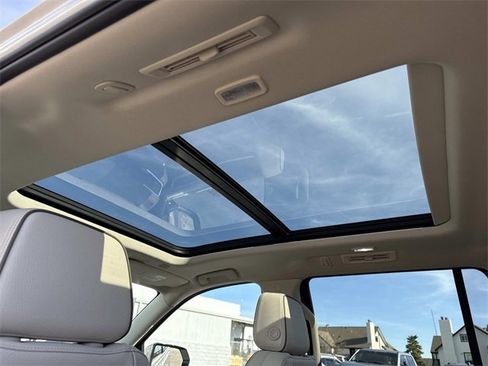 Used 2023 GMC Yukon Denali w/ Max Trailering Package image 18