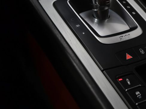 Certified 2017 Porsche 911 Carrera 4S AWD/4WD image 48