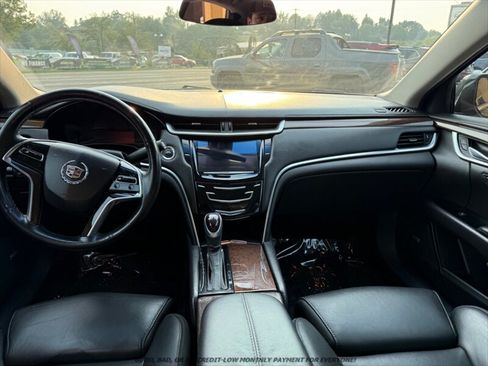 Used 2014 Cadillac XTS Luxury FWD image 9