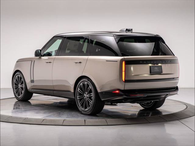 New 2026 Land Rover Range Rover Long Wheelbase SE AWD/4WD image 3