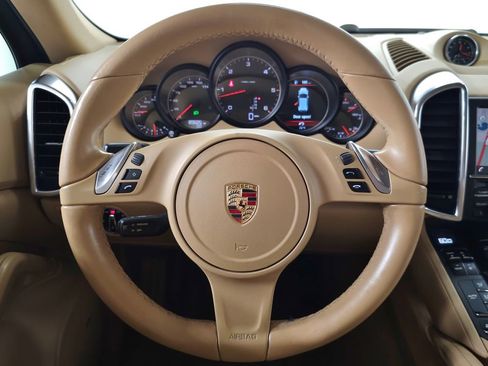 Used 2014 Porsche Cayenne Diesel Platinum Edition AWD/4WD image 19