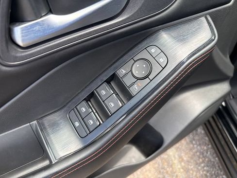 Certified 2025 Nissan Rogue SV AWD/4WD image 12
