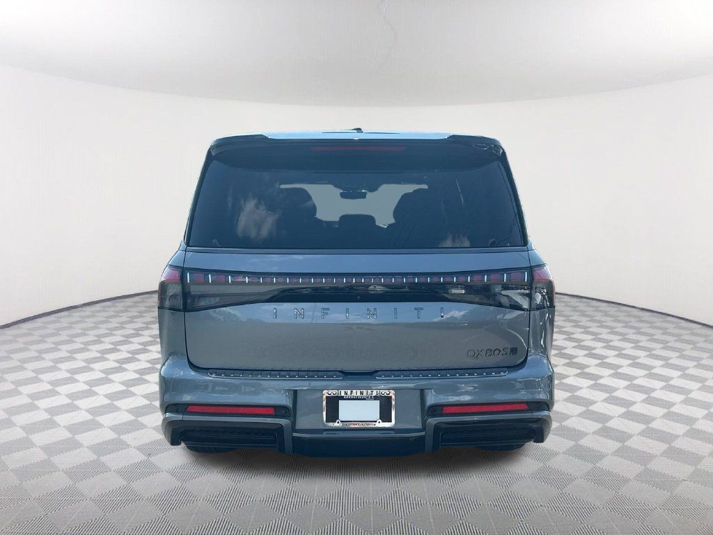 Certified 2026 INFINITI QX80 4WD w/ Sport Exterior Package image 6