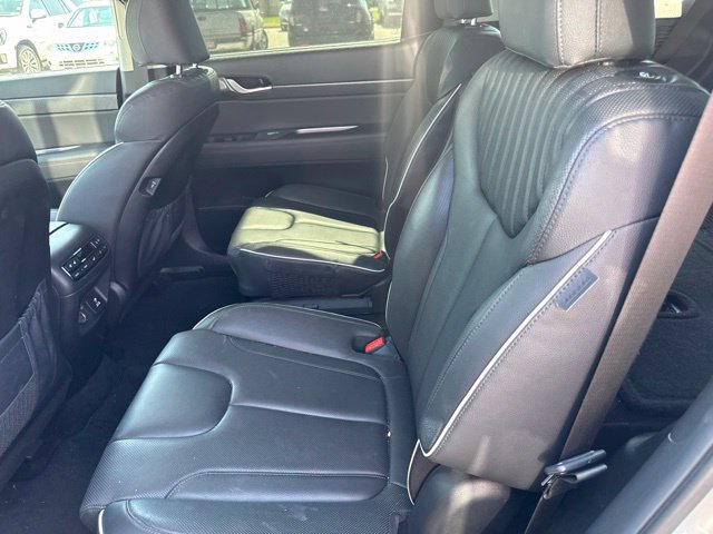 Used 2024 Hyundai Palisade Limited FWD image 12