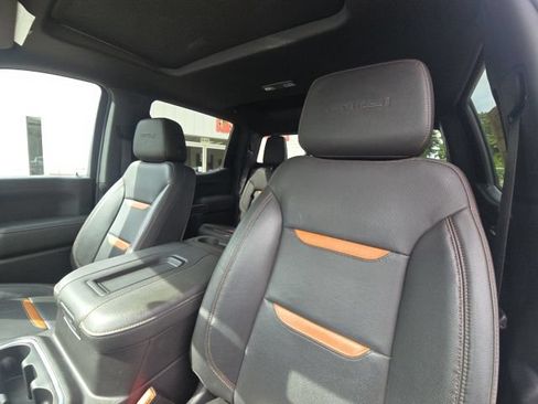 Used 2022 GMC Sierra 1500 AT4 w/ AT4 Premium Package AWD/4WD image 24