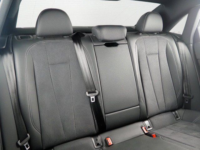Used 2023 Audi A4 2.0T Prestige quattro S-Line w/ Prestige Package AWD/4WD image 13