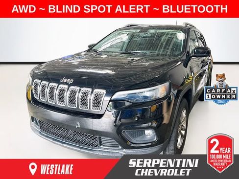 Used 2020 Jeep Cherokee Latitude Plus w/ Cold Weather Group AWD/4WD image 1