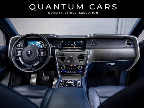 Used 2020 Rolls-Royce Cullinan AWD/4WD image 18