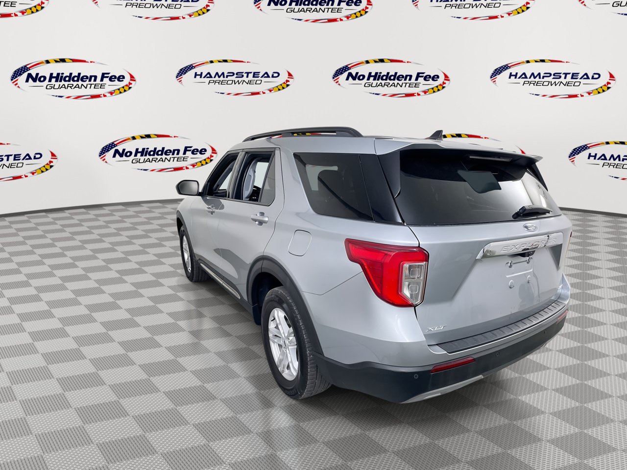 Used 2022 Ford Explorer XLT w/ Equipment Group 202A AWD/4WD image 7