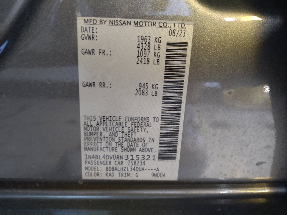 Used 2024 Nissan Altima 2.5 SV FWD image 33