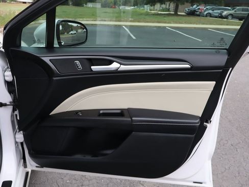 Used 2017 Ford Fusion Energi Titanium FWD image 26