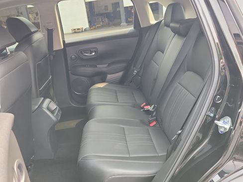 Used 2025 Honda HR-V EX-L image 24
