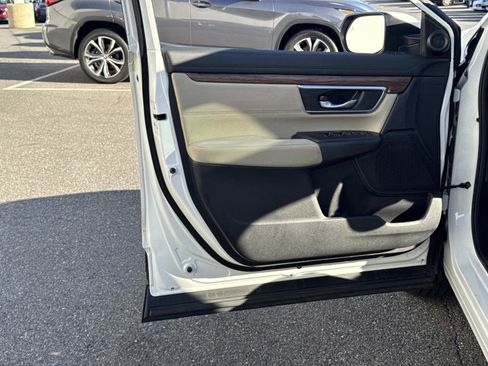 Used 2021 Honda CR-V EX image 18