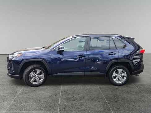 Certified 2025 Toyota RAV4 XLE AWD/4WD image 4