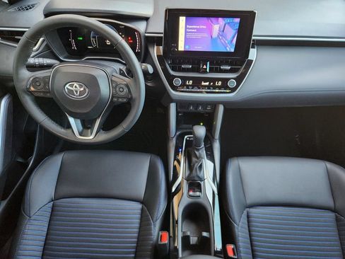 Used 2024 Toyota Corolla Cross AWD Hybrid w/ Convenience Package image 24