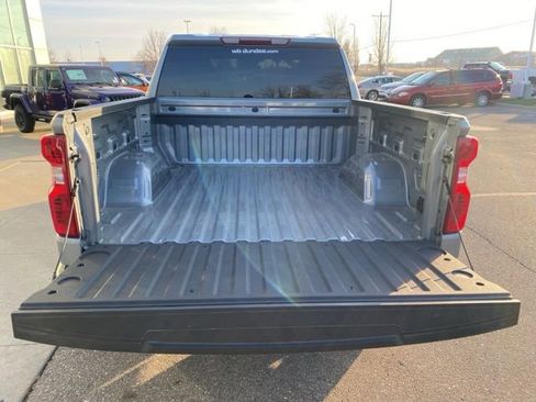 Used 2025 Chevrolet Silverado 1500 LT AWD/4WD image 25