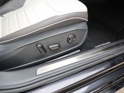 Used 2023 Volkswagen Arteon SEL w/ Arteon MDO Package image 33