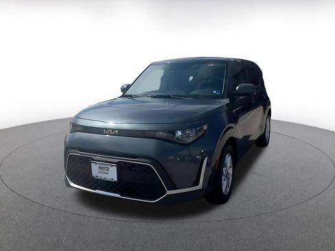Used 2025 Kia Soul LX w/ LX Technology Package image 7