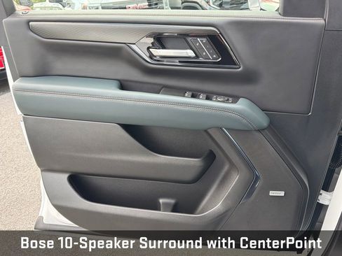 New 2026 GMC Yukon XL AT4 w/ LPO, Floor Liner Package AWD/4WD image 4