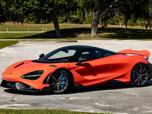 Used 2021 McLaren 765LT image 5