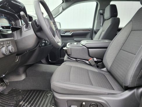 New 2026 Chevrolet Silverado 1500 LT image 16