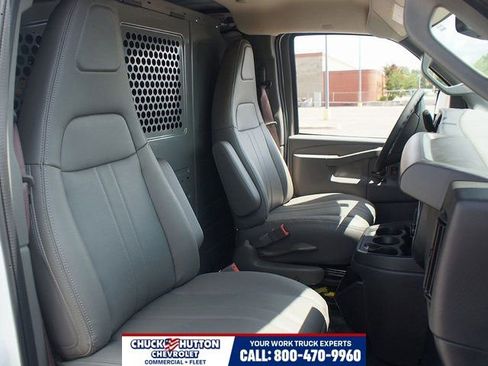 New 2025 Chevrolet Express 2500 Work Van w/ Driver Convenience Package image 4