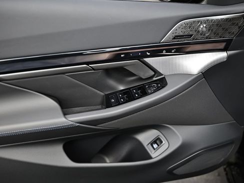 New 2027 BMW 530i w/ M Sport Package RWD image 14