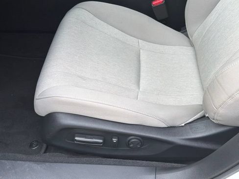 Certified 2025 Honda Accord SE image 21