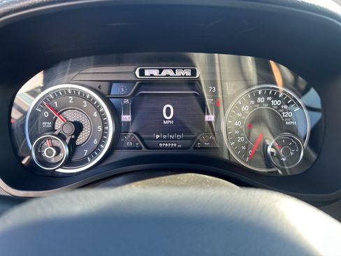 Used 2021 RAM 1500 Laramie AWD/4WD image 18
