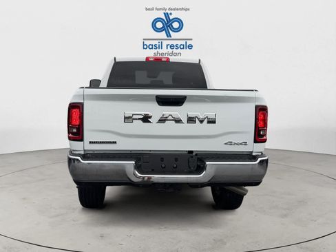 Used 2026 RAM 2500 Big Horn AWD/4WD image 5