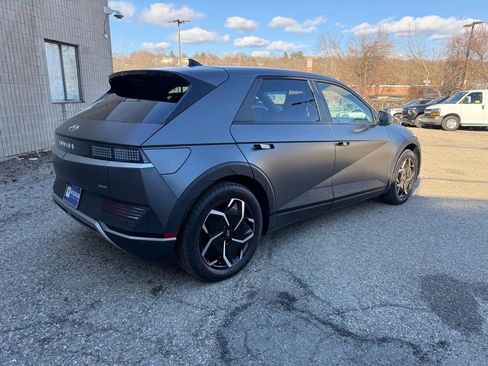 Used 2024 Hyundai Ioniq 5 SEL image 5