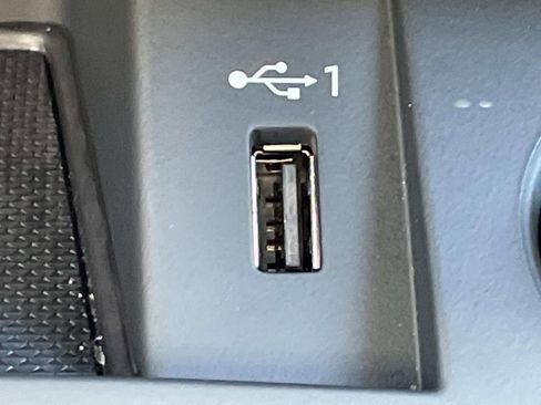 Certified 2024 Audi Q5 2.0T Premium Plus image 29