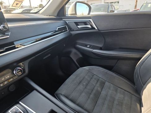 Used 2024 Mitsubishi Outlander SE image 31