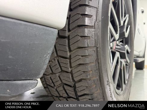 Used 2020 GMC Sierra 1500 Elevation w/ Elevation Value Package RWD image 12