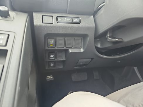 New 2026 Nissan Frontier SV w/ All-Weather Content Package AWD/4WD image 28
