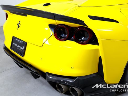 Used 2023 Ferrari 812 GTS RWD image 36