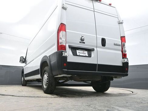 Used 2024 RAM ProMaster 2500 w/ Convenience Group image 33