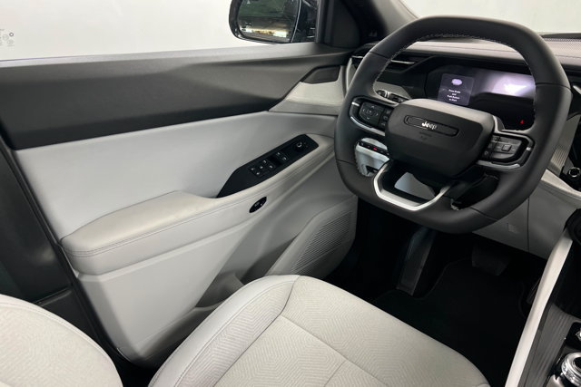 New 2026 Jeep Cherokee Laredo AWD/4WD image 11