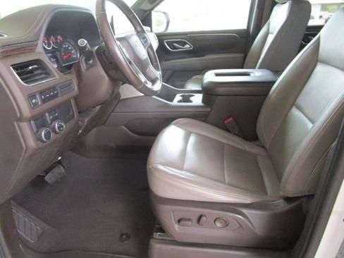 Used 2021 Chevrolet Tahoe LT image 20