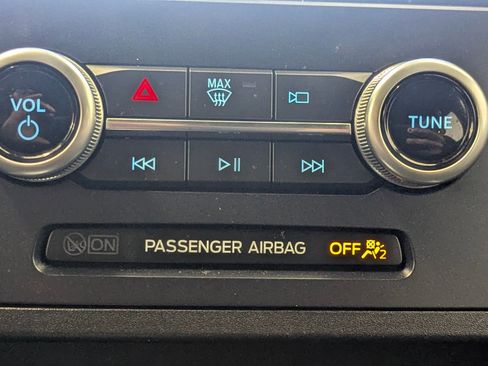 Certified 2022 Ford Edge ST-Line w/ Cargo Accessory Package image 27