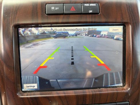 Used 2012 Ford F150 Lariat w/ Lariat Chrome Pkg AWD/4WD image 21
