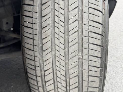 Used 2011 Honda CR-V EX-L image 11