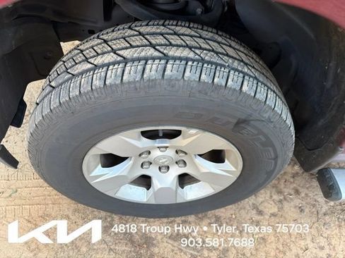 Used 2021 RAM 1500 Lone Star AWD/4WD image 4